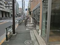 全面に歩道があります