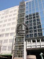 ガラス張りで外にある様な雰囲気です