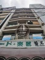 特徴ある正面外観