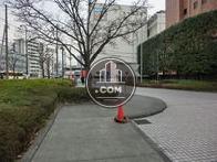 物件正門です