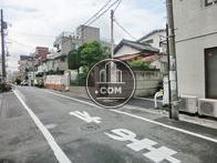 側面の道路を撮影