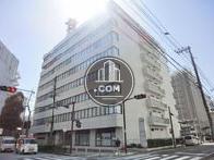 サイドにバルコニーがあります
