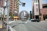 人通りも多いエリア
