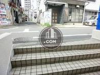 正面口からの様子