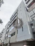 シンプルな外装