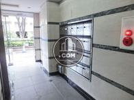 綺麗な石目を使用