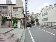 車通りは多くありません