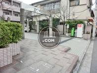 植栽が点在するレイアウト