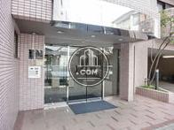開放感のある正面口