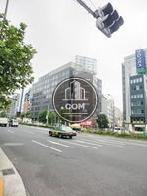 交通量の多い通り