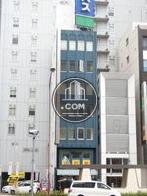ブルーを基調とした外観
