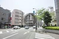 交通量の多い通り
