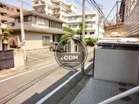静かな前面通り