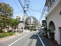 交通量の少ない通り