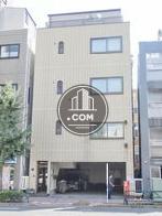 シンプルな建物