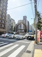 交通量の多い通り