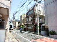 人通りも少ないです