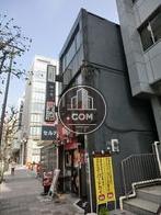 外観の色合いは黒です