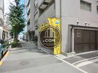 人通りはそこそこあります