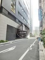 駐車場側の脇道奥からの景観