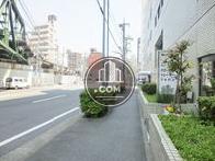 玄関前通り