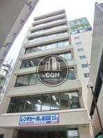 ガラス窓の多い建物