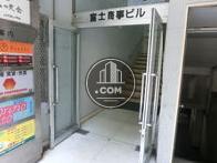 正面入口です