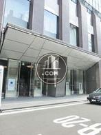 特徴的なひさしのデザイン