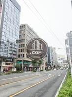 交通量の多い通り