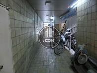 玄関まで距離があります