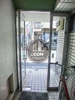 片開きの扉