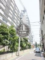 路地の奥から撮影