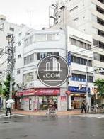 明るい壁面