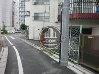 路地の奥から撮影