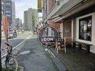 オフィスと店舗が多いです