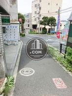 前面歩道