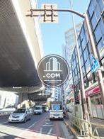 行き交う来るが多いエリア