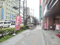 幅広い歩道