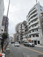 交通量の多い通り
