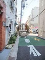 比較的落ち着きのある街並み