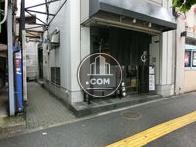 正面入口付近です