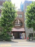 木々の多い環境下にあります