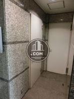 コンパクトなエントランス