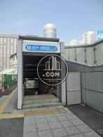 地下鉄入り口