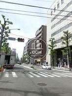 交通量の多い車道