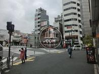 入口付近からみた周辺です