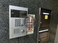 オートロックな為、関係者以外は立ち入り禁止です
