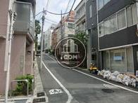 上り坂になっております