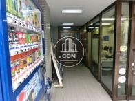 正面入口付近です