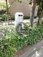 パーキングメーターのある通り